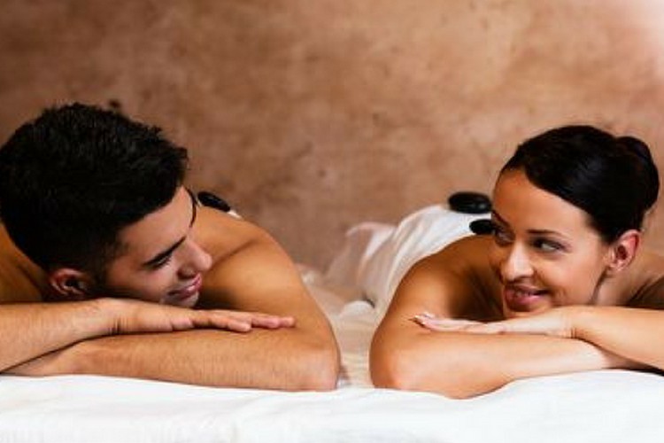 couples massage